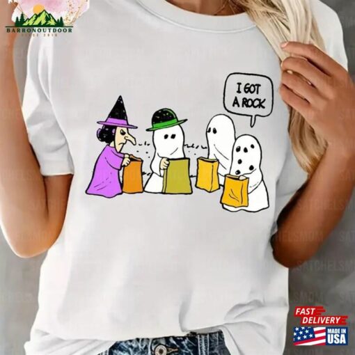 Cute Witch Halloween Shirt I Got A Rock Fall Hoodie T-Shirt