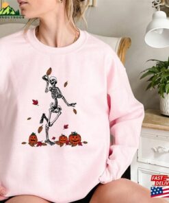 Dancing Skeleton Sweatshirt Halloween 2023 Shirt For Group Pumpkin T-Shirt Unisex
